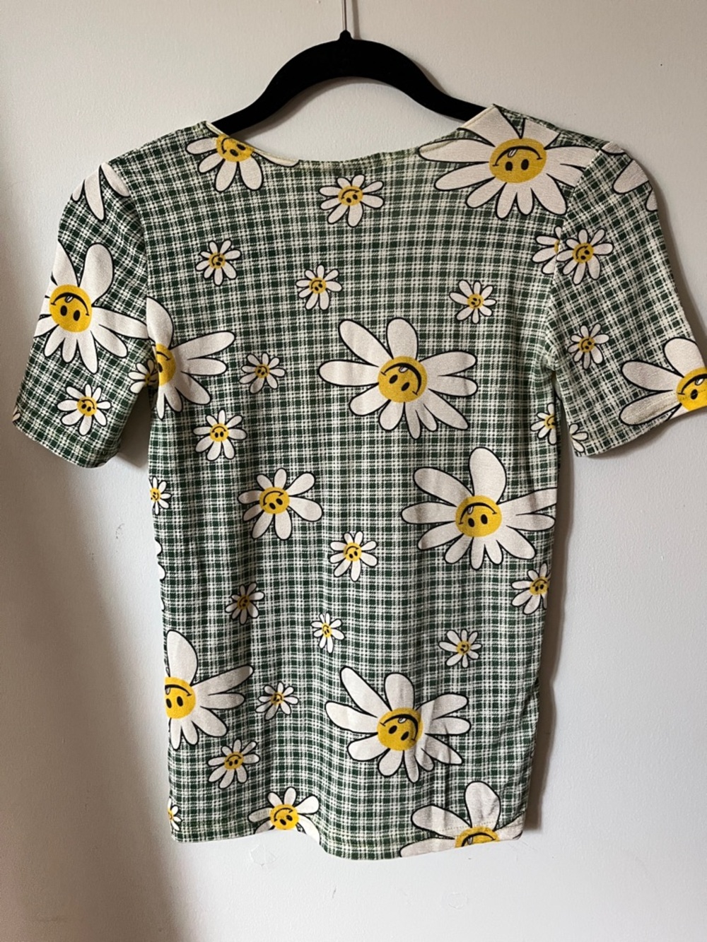 Super Cute Hippie Happy Daisies Print Tee. Women’s Small. Stretchy and Fun Top - Picture 3 of 6